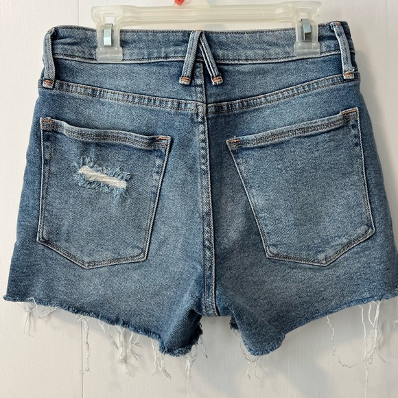Good American 90s high rise cutoff shorts - Picture 2 of 4